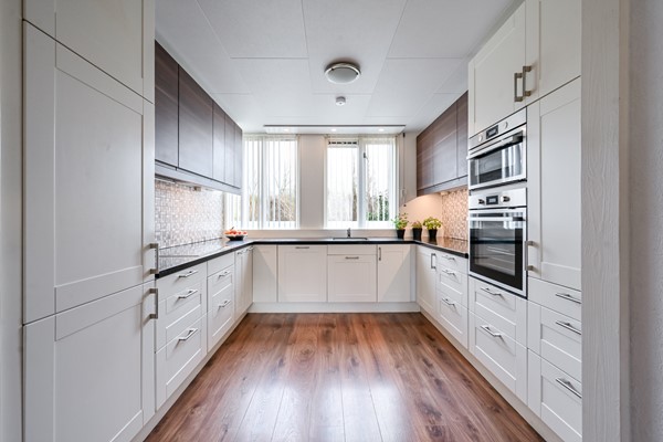 Medium property photo - Parklaan 33, 3208 DL Spijkenisse